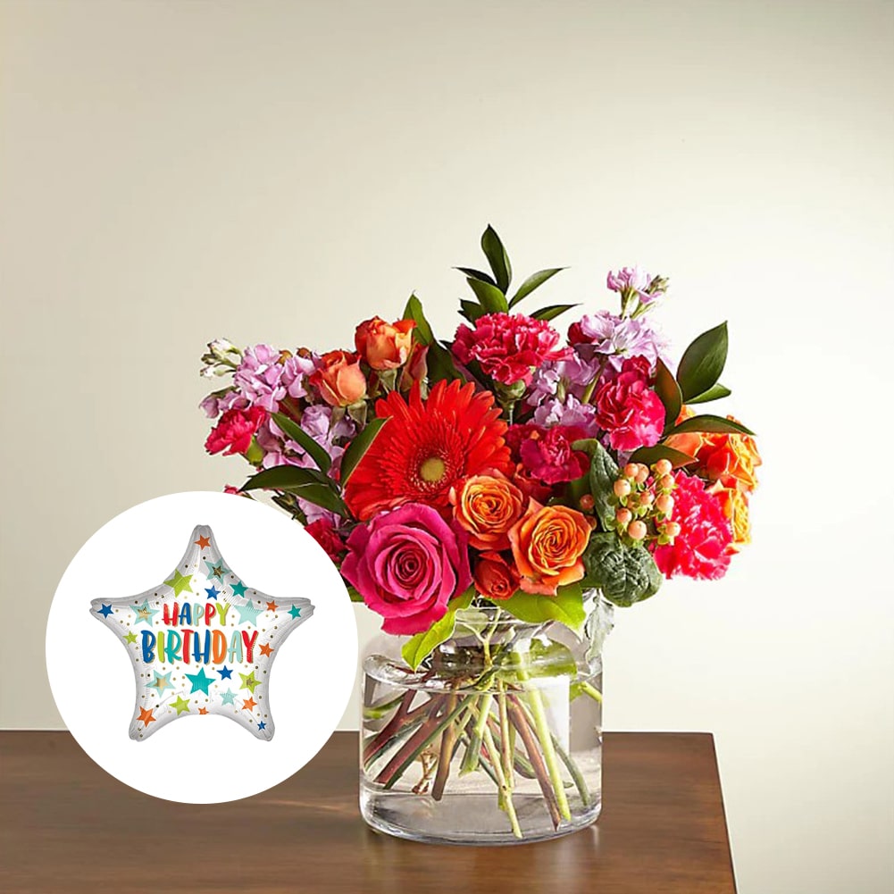 Bouquet Fiesta, Premium + Ballon Star, Su Hermosa Mezcla De Flores Te Garantiza Un Ramo Único Cada Vez. Flores: Margaritas, Claveles, Nuestro Bouquet Fiesta Hará De Tu Ocasión Especial Un Momento Memorable. Flores De Cumpleaños, Margaritas, Claveles, Fresh Flowers Orlando, Florida, Delivery.