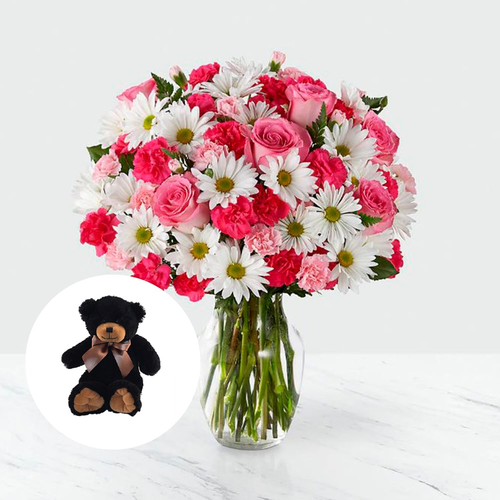 Amor en primavera Sorprendente + Small Black Bear, Fresh Flowers Orlando, Florist Regalo De Flores Para Toda Ocasión, Arreglo Flores Amor Primaveral, Claveles, Margaritas, es un hermoso regalo de aniversario, regalo de flores de cumpleaños.Floristería En Orlando, FL. Delivery