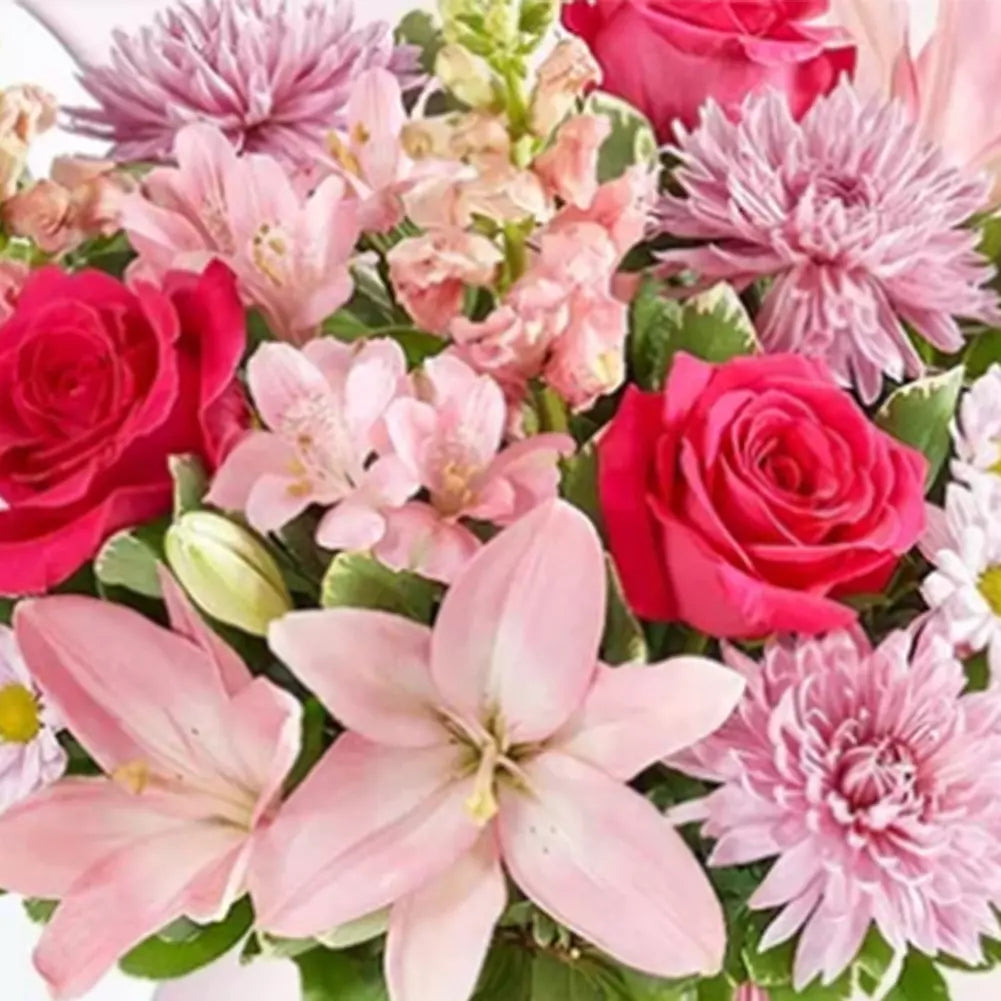 Sentiment For Mom, flowers to give with roses, lilies and pompoms, that transmit love, gratitude and joy, make her feel special with this beautiful detail, flower delivery in Orlando, Fresh Flowers Orlando, florist