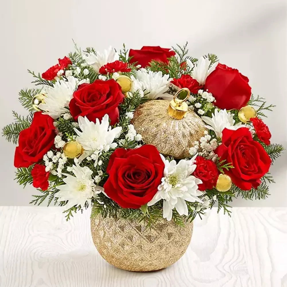 Adorno Navideño con Brillo, Rosas Rojas y Mini Claveles, Pompones Blancos, Flores Decorativas Navideñas Para El Hogar, Entregamos Sus Flores en Orlando FL, Florista, Floristería. Fresh Flowers Orlando