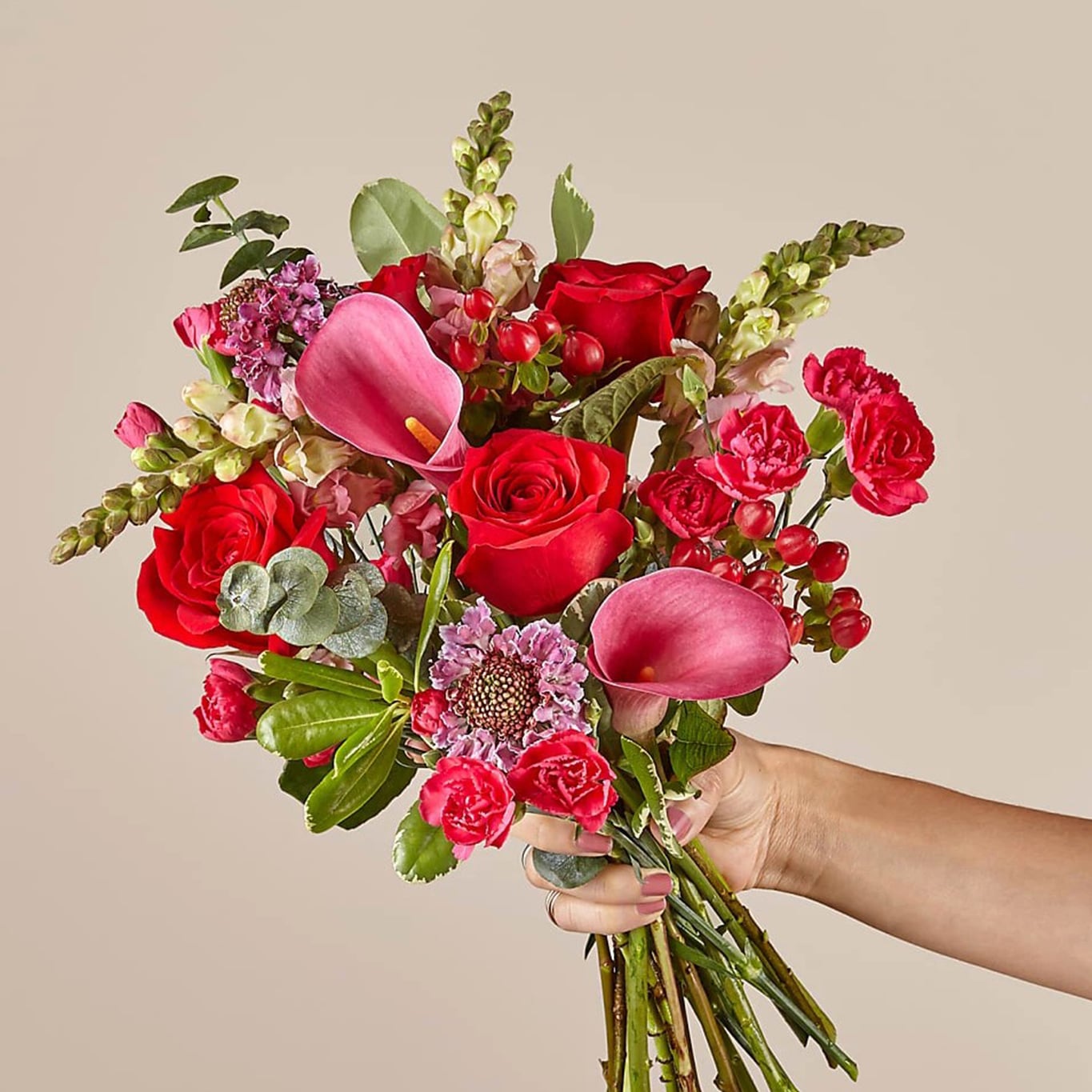 http://freshflowersorlando.com/cdn/shop/products/bouquet-with-roses-and-vase-11_1.jpg?v=1613016122