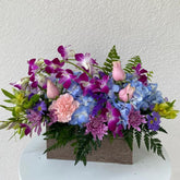 Flores Que Enamoran, Bello Arreglo Para Decoración, Flores Para Regalar De Cumpleaños, Rosas, Claveles, Hortensias, Fresh Flowers Orlando, Delivery in Orlando, FL, Florist.