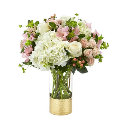 Mother’s Day Special Bouquet With Vase Medium